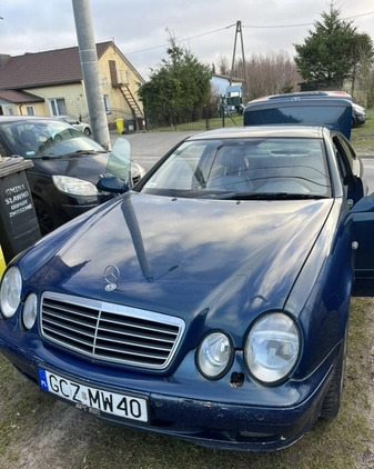 Mercedes-Benz CLK cena 9300 przebieg: 310895, rok produkcji 1998 z Sławno małe 121